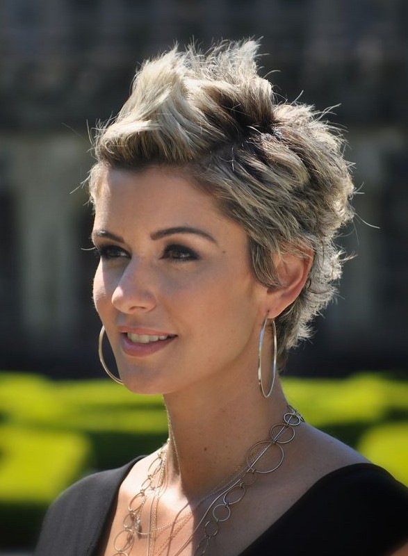 Amanda Forrest Short Hairstyle - Spiked Short Haircut for Spring