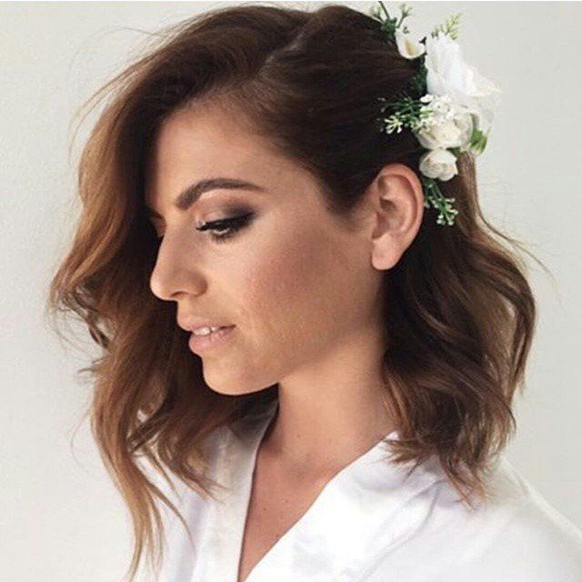 20 Killer Romantic Wedding Updos for Medium Hair 20 Killer Romantic Wedding Updos for Medium Hair