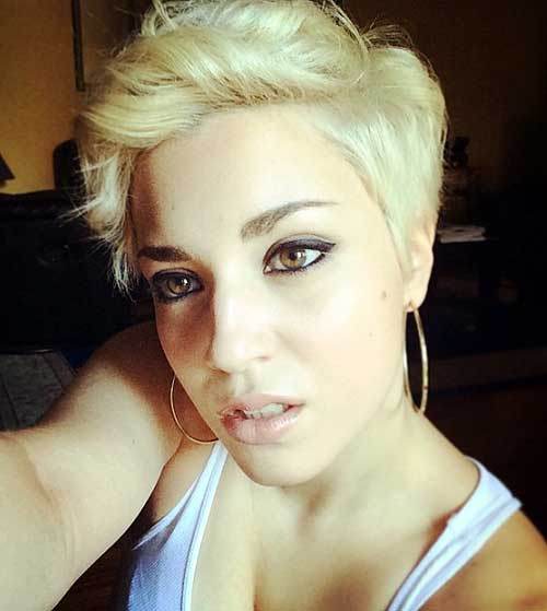 20 Pixie Hairstyles