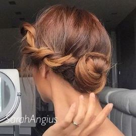 20 Pretty Buns You Must Have for the Season
