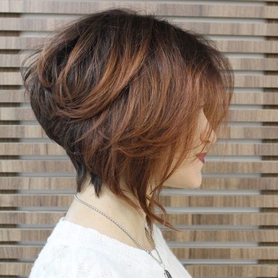 angled bob hairstyle