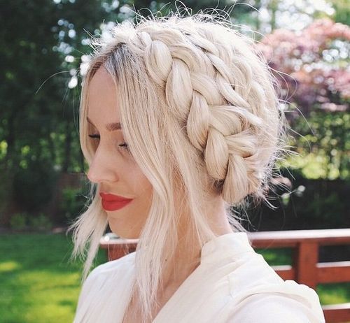 20 Ways to Show Sliver and White Hair for Spring 20 Ways to Show Sliver and White Hair for Spring