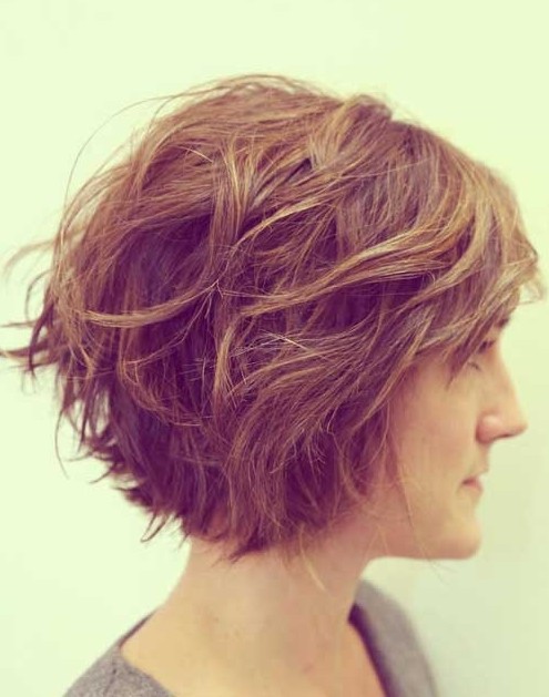 30 Short Hairstyles for Women: Awesome Messy Bob