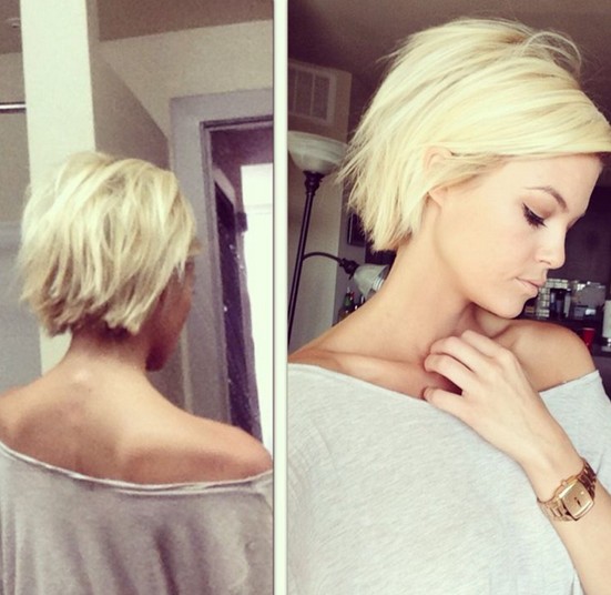 30 Short Hairstyles for Women: Blunt Haircut for Blonde Hair