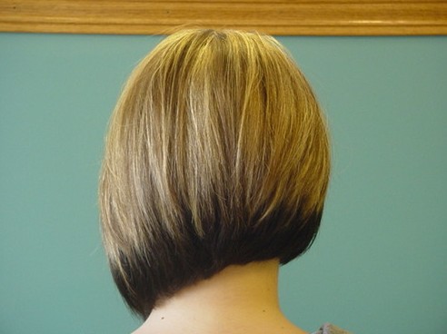 30 Short Hairstyles for Women: Ombre Hairstyle for Bob