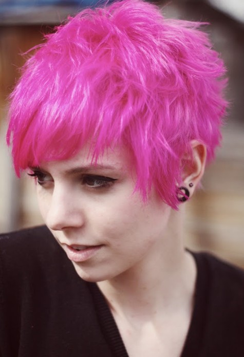 30 Short Hairstyles for Women: Razored Pixie Cuts