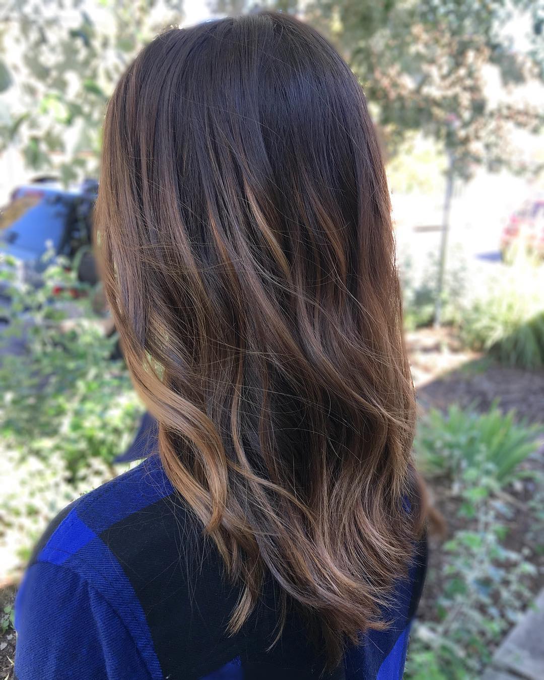 6 Glamorous Brunette Hairstyles for Long Hair