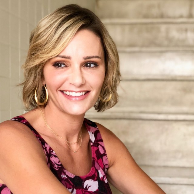 Best Hairstyles for Women Over 50 to Look Younger