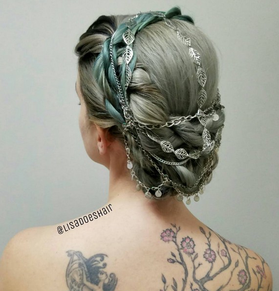 Absolutely stunning Prom Hairstyle - Low Bun Updos