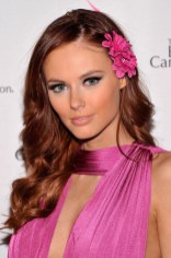 Alyssa Campanella Long Wavy Red Hairstyle Alyssa Campanella Long Wavy Red Hairstyle
