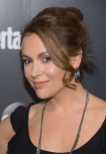 Latest Sexy Loose Bun Updo Hairstyle with Long Curls Latest Sexy Loose Bun Updo Hairstyle with Long Curls