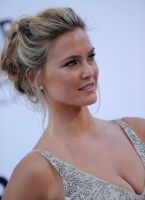 Bar Refaeli Loose Textured Messy Updo - Hottest Messy Updo Bar Refaeli Loose Textured Messy Updo - Hottest Messy Updo