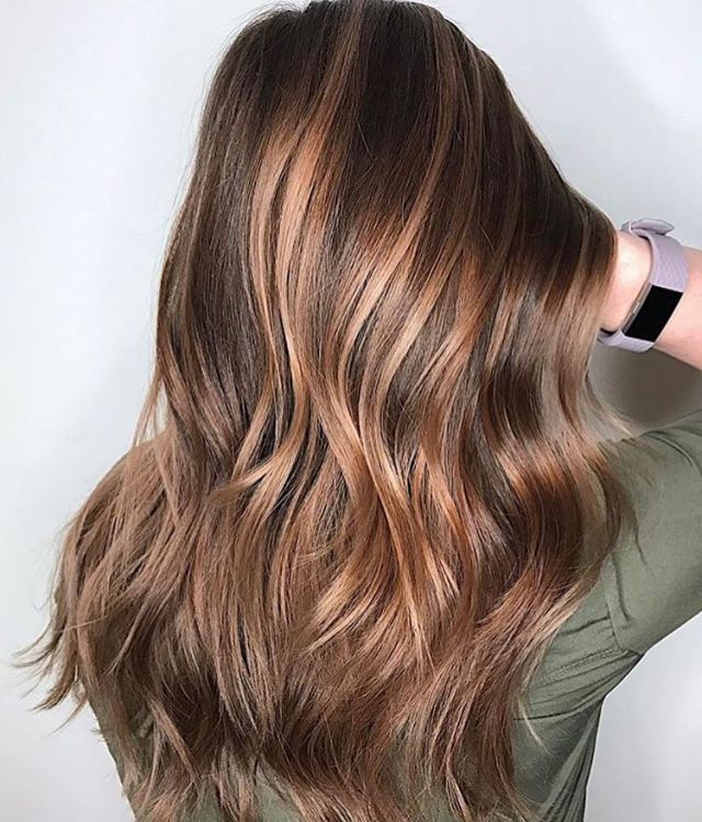 Best Medium Length Layered Haircuts for Women