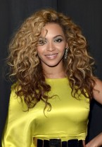 Beyonce Knowles Sexy Long Curly Hairstyles Beyonce Knowles Curly Hairstyles