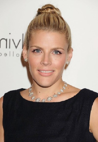 Busy Philipps Twisted Bun Updo Busy Philipps Twisted Bun Updo