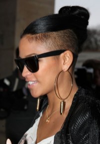 Cassie Top Knot Hairstyle - Celebrity Stylish Knot Hairstyle Cassie Top Knot Hairstyle - Celebrity Stylish Knot Hairstyle