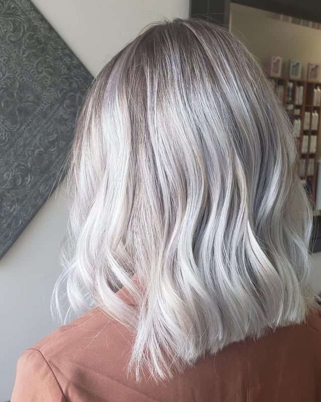 Champagne Blonde With Lowlights