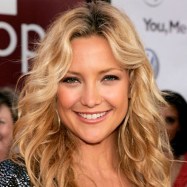 Classic Shoulder Length Wavy Hairstyle Classic Medium Wavy Hairstyle