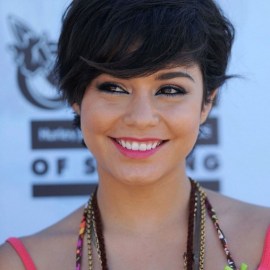 Cute Short Back To School Hairstyles: Vanessa Hudgens's Short Straight Cut