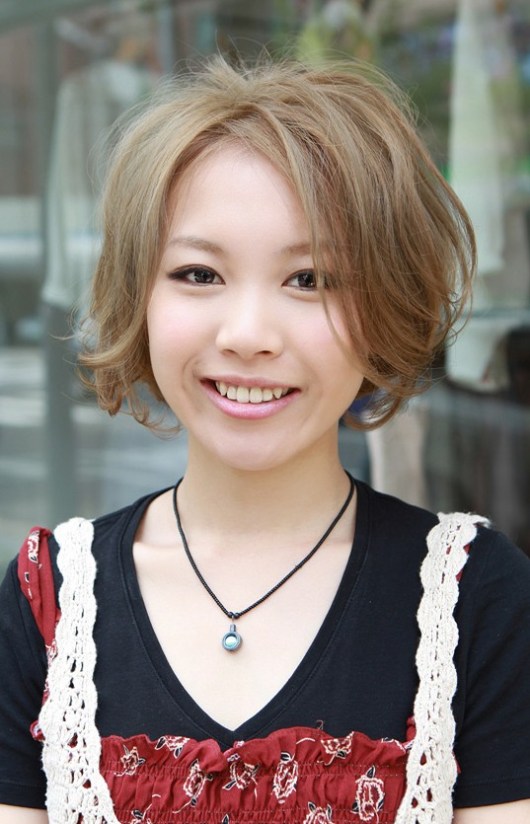 Cute Short Japanese Bob Haircut for Girls