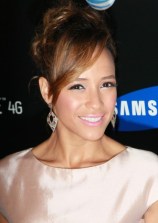 Dania Ramirez Hairstyles: Loose Bun Updo With Side Swept Bangs Dania Ramirez Hairstyles: Loose Bun Updo With Side Swept Bangs