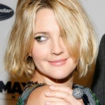 Drew Barrymore short hairstyle for women