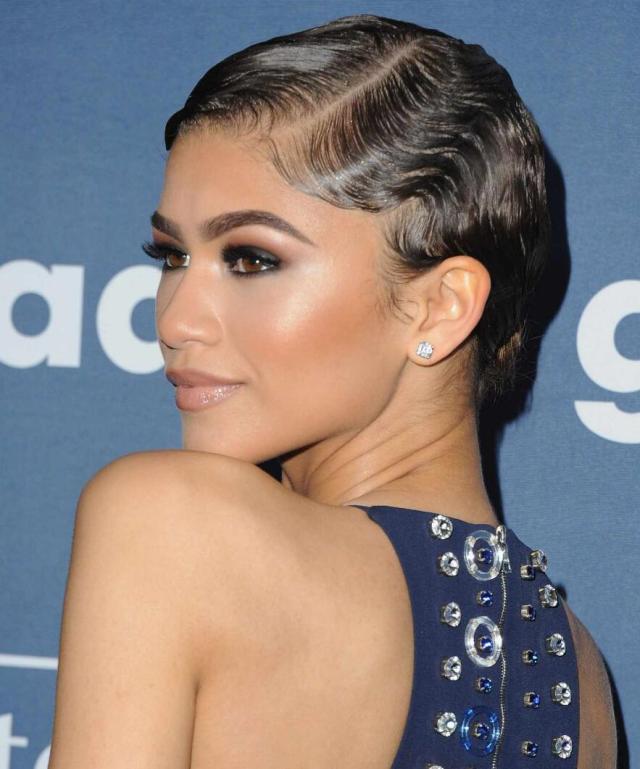 Finger Waves hairstyle for women