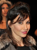 Gina Gershon Half Up Half Down Hairstyles for Winter Gina Gershon Half Up Half Down Hairstyles for Winter