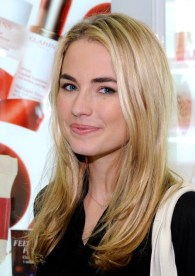 Girls Long Layered Hairstyles  Girls Long Layered Hairstyles 2013
