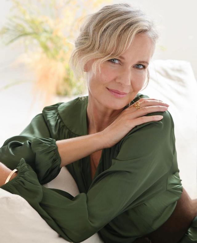 Hairstyles Haircuts for Women Over 50 2