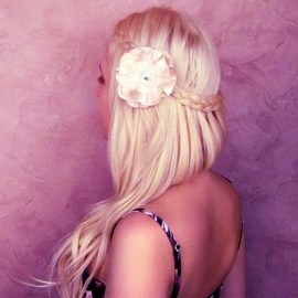 half up half down hair with braids