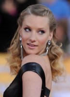 Heather Morris Half Up Half Down Prom Curly Hairstyle Heather Morris Half Up Half Down Prom Curly Hairstyle