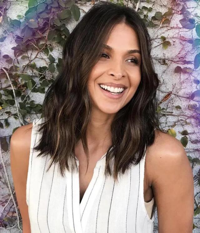hair color ideas 2024: Hints of Cinnamon hair color