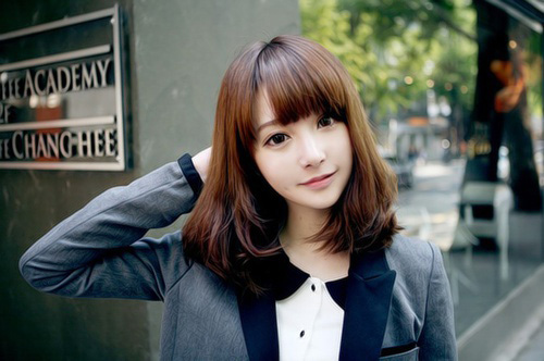 Japanese Hairstyle with Bangs