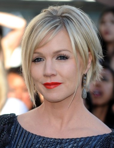 Jennie Garth Short Hairstyle with Bangs Jennie Garth Short Hairstyle with Bangs
