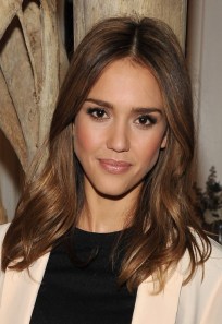 Jessica Alba Long Wavy Hairstyle Jessica Alba Long Brown Wavy Hairstyle