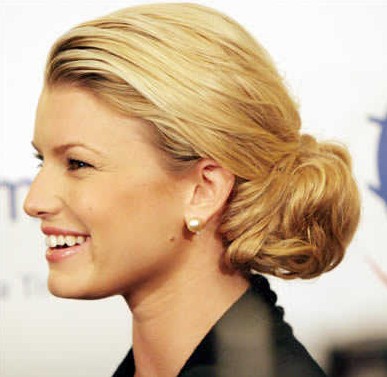 Jessica Simpson elegant loose low chignon