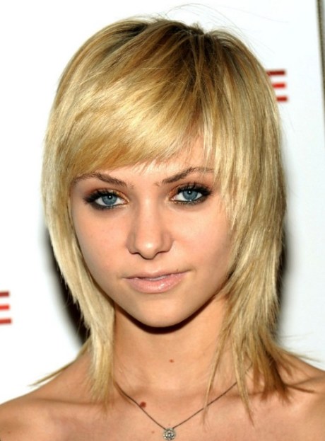 Hairstylesweekly.comLayered Bob hairstyles with Bangs Hairstylesweekly.com Layered Bob hairstyles with Bangs