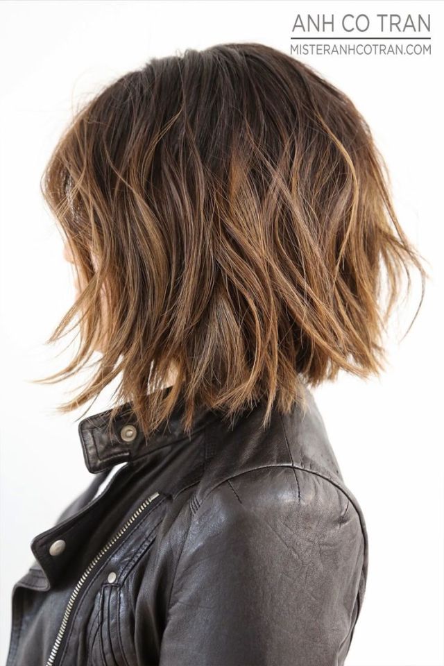 layered messy bob hairstyle