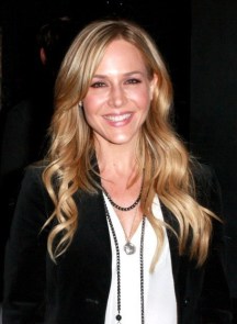 Casual Long Blonde Wavy Hairstyles for Women Casual Long Blonde Wavy Hairstyles for Women