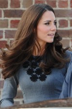 Long Curly Hairstyles for Fall & Spring Long Curly Hairstyles for Fall & Spring