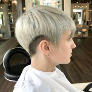 Lovely Layered Short Haircuts for Summer Chic! Lovely Layered Short Haircuts for Summer Chic!