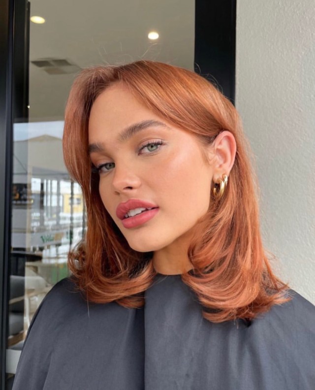 medium length Collarbone fox cut