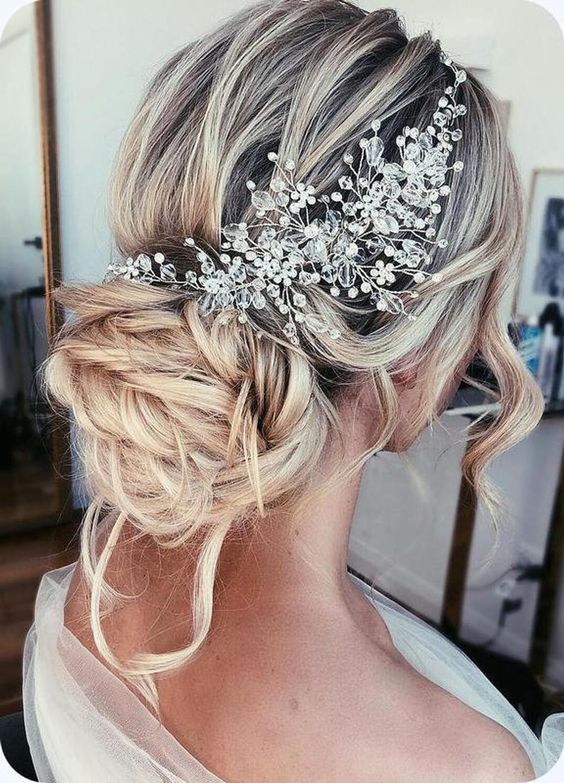 Medium Wedding Hairstyles That Can Make You Look Fabulous! Medium Wedding Hairstyles That Can Make You Look Fabulous!