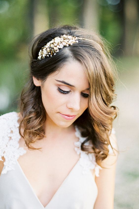 Medium Wedding Hairstyles That Can Make You Look Fabulous! Medium Wedding Hairstyles That Can Make You Look Fabulous!