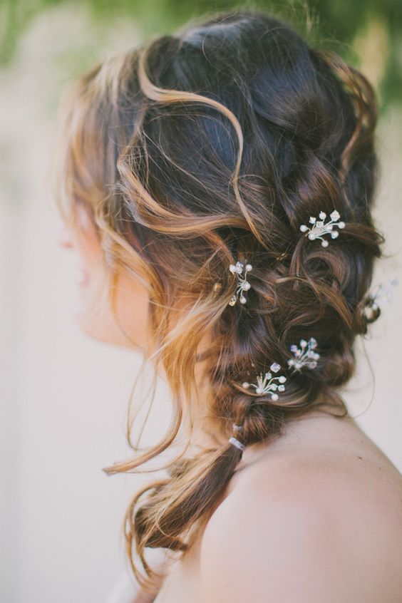 Medium Wedding Hairstyles That Can Make You Look Fabulous! Medium Wedding Hairstyles That Can Make You Look Fabulous!