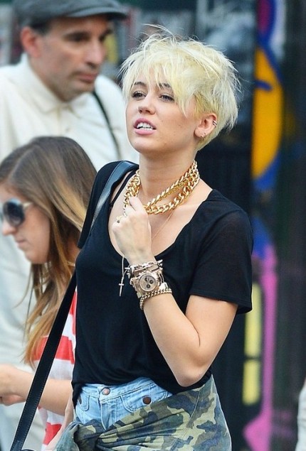Miley Cyrus New Short Hair Style Miley Cyrus New Short Hair Style