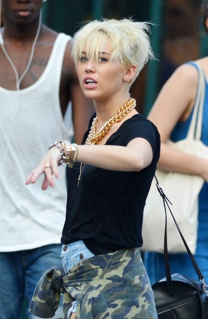 Miley Cyrus Short Hairstyles 2013 Miley Cyrus Short Hairstyles 2013