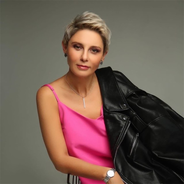 new pixie cut 10