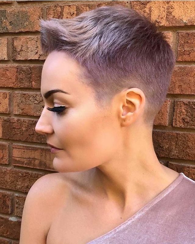 Pixie Haircuts for Round Faces